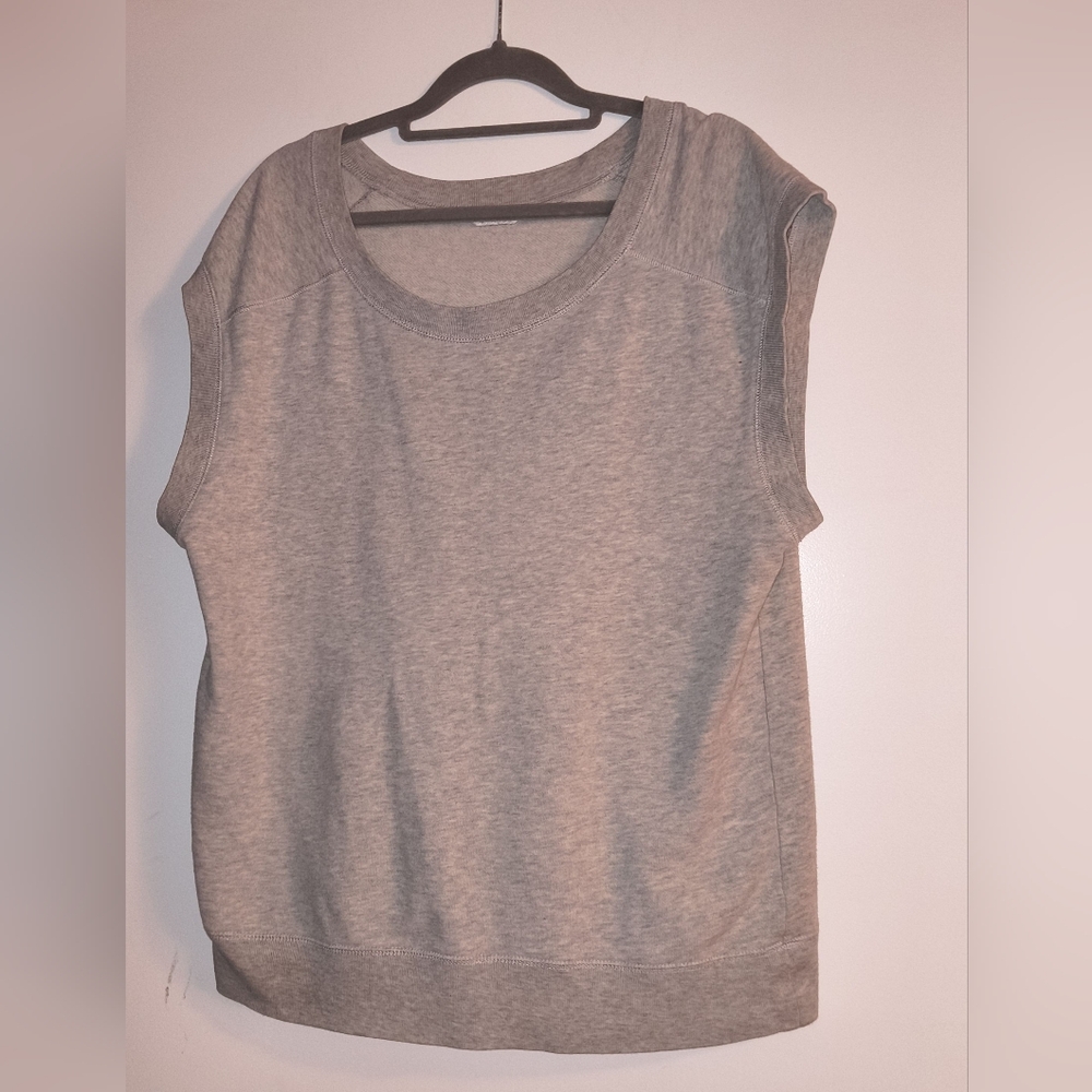 Club Monaco Muscle Tee Sweatshirt
